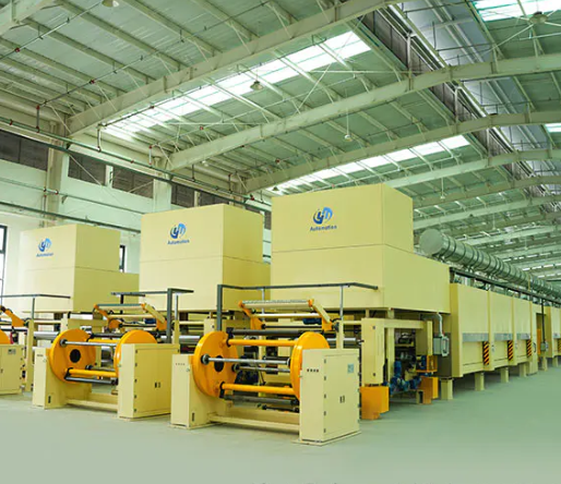 接着剤製造装置を使用する際に注意すべきことは何ですか?